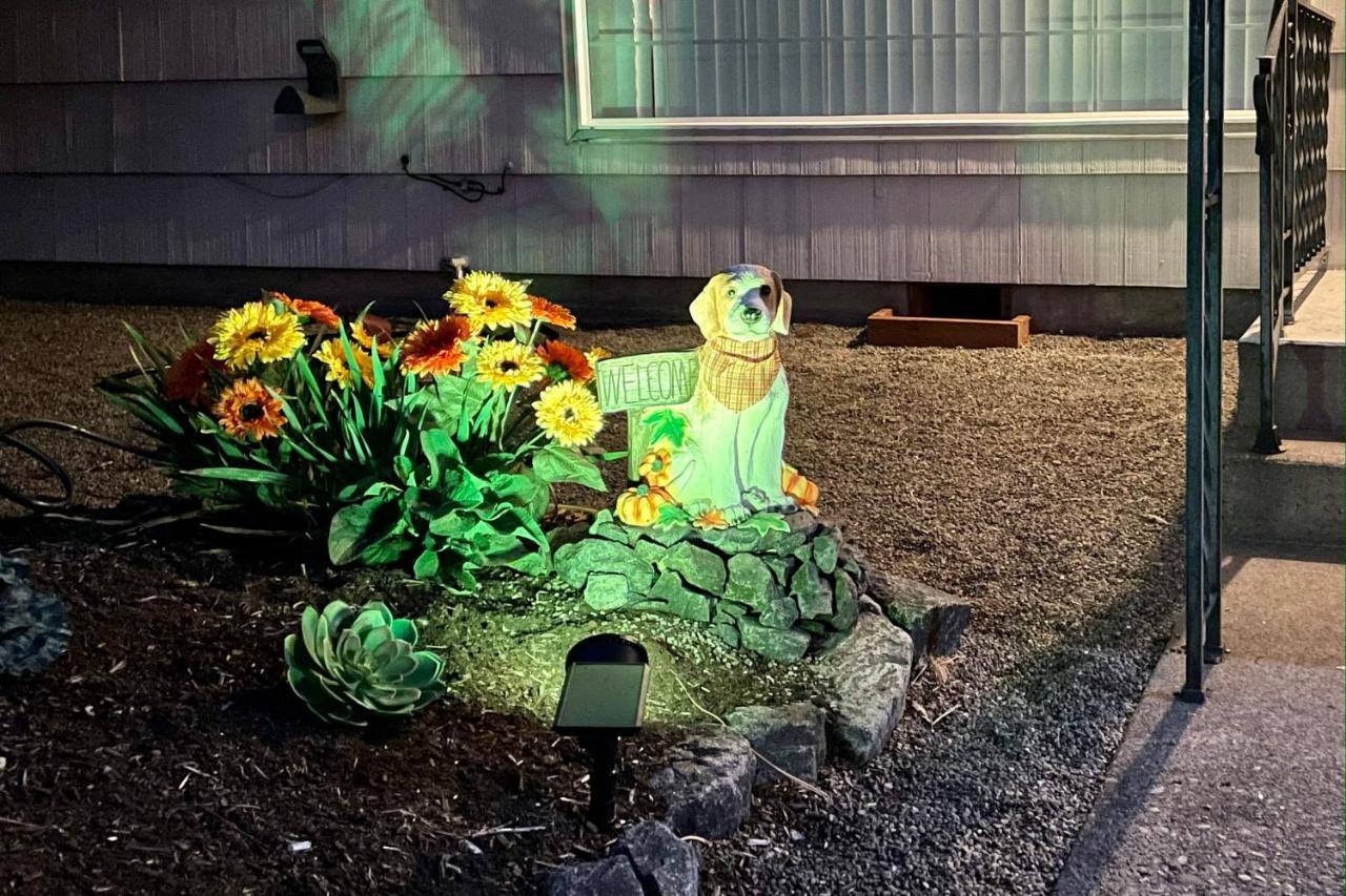 فيلا Colorful 50'S Ranch In The Heart Of يوجين، أوريغون المظهر الخارجي الصورة