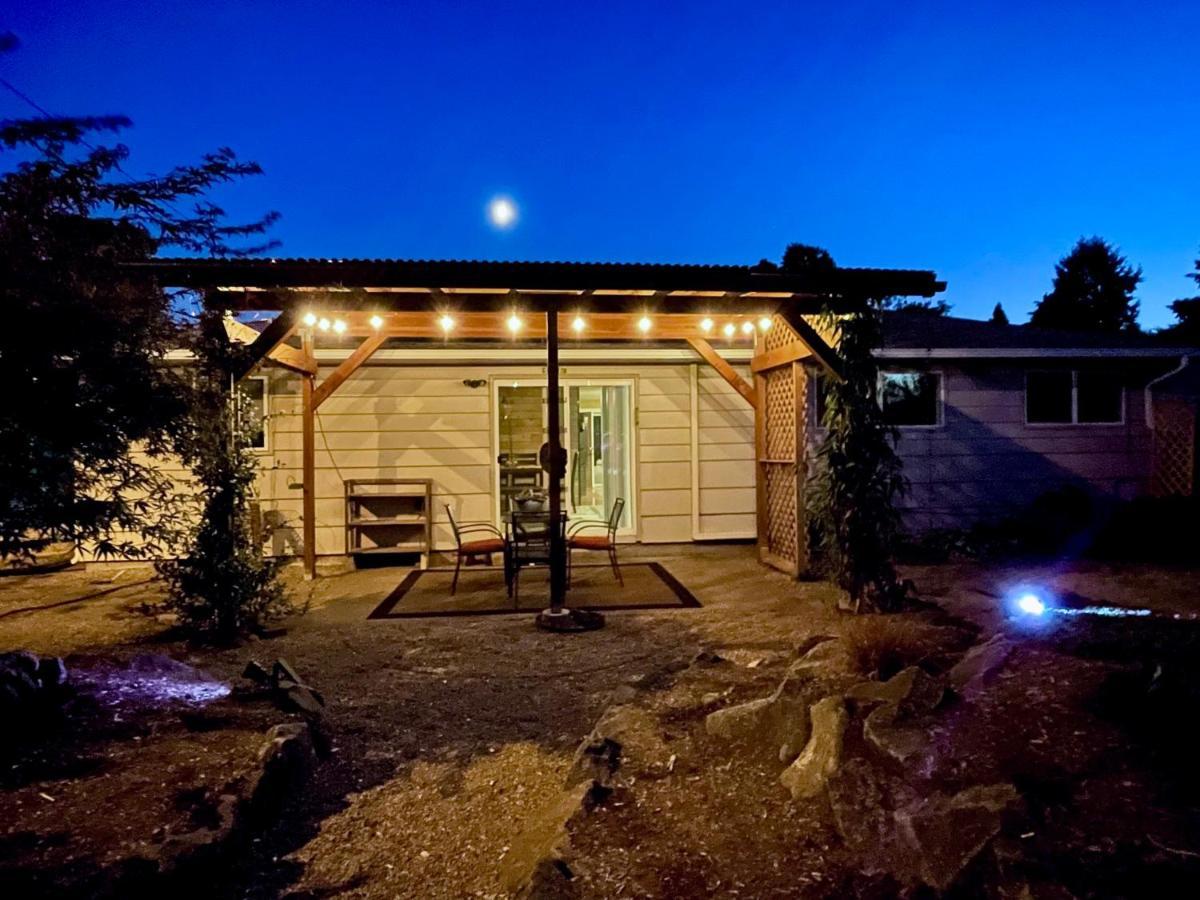 فيلا Colorful 50'S Ranch In The Heart Of يوجين، أوريغون المظهر الخارجي الصورة