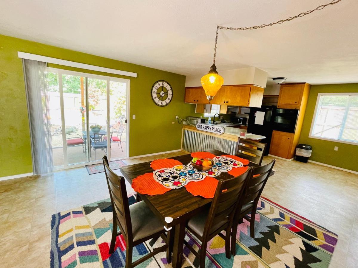 فيلا Colorful 50'S Ranch In The Heart Of يوجين، أوريغون المظهر الخارجي الصورة